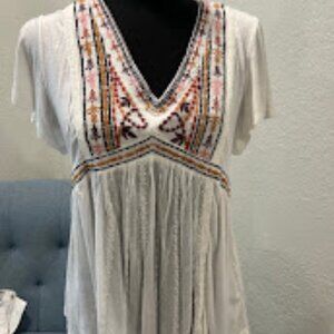 Knox Rose Boho Embroidered tunic Size S NWOT